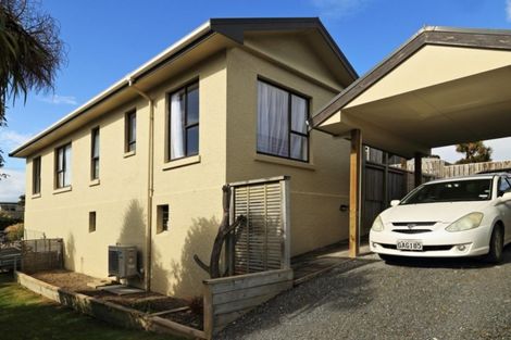 Photo of property in 2 Koromiko Street, Kaka Point, Balclutha, 9271