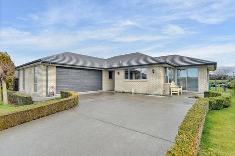Photo of property in 19 Lancewood Way, Rangiora, 7400