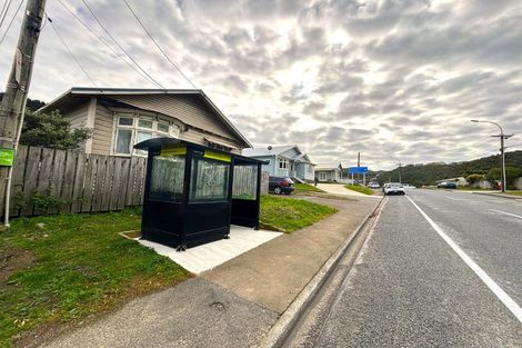 Photo of property in 39 Happy Valley Road, Owhiro Bay, Wellington, 6023