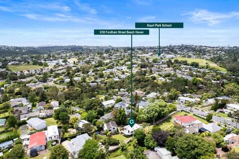 Photo of property in 2/30 Fordham Street, Beach Haven, Auckland, 0626