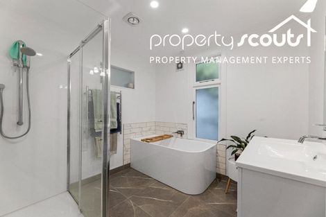 Photo of property in 5 Marett Street, Macandrew Bay, Dunedin, 9014