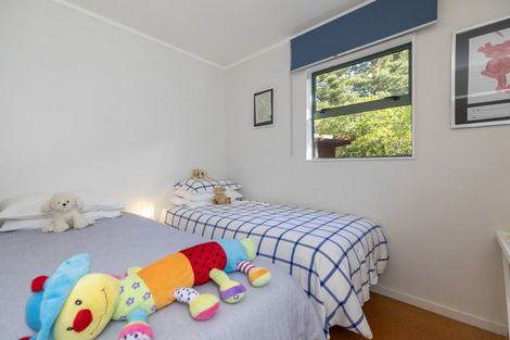 Photo of property in 15a Wharemauku Road, Raumati Beach, Paraparaumu, 5032