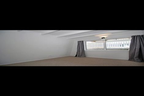 Photo of property in 1/18 Edgerton Road, Te Atatu Peninsula, Auckland, 0610