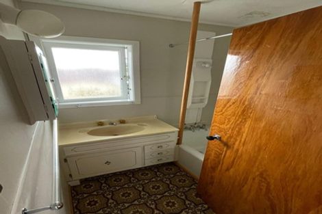 Photo of property in 51 Strid Road, Te Atatu South, Auckland, 0610