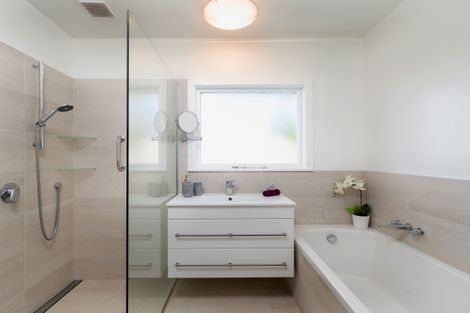 Photo of property in 83 Stanbury Avenue, Somerfield, Christchurch, 8024