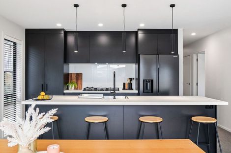 Photo of property in 32 Puhirake Crescent, Pyes Pa, Tauranga, 3112