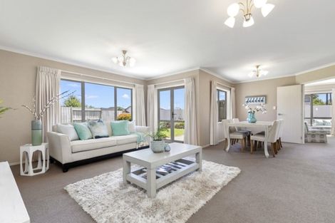 Photo of property in 18 Garvan Glen, Pyes Pa, Tauranga, 3112
