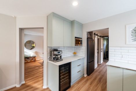 Photo of property in 10 Mahuri Road, Otatara, Invercargill, 9879