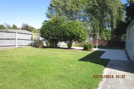 Photo of property in 19 Canberra Place, Redwood, Christchurch, 8051