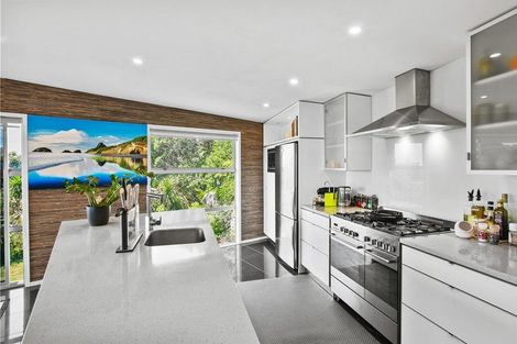 Photo of property in 67a Fulford Street, New Plymouth, 4310