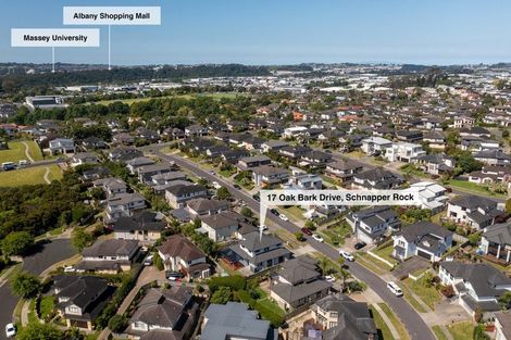 Photo of property in 17 Oak Bark Drive, Schnapper Rock, Auckland, 0632