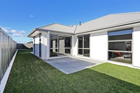 Photo of property in 18 Pelorus Avenue, Poraiti, Napier, 4112