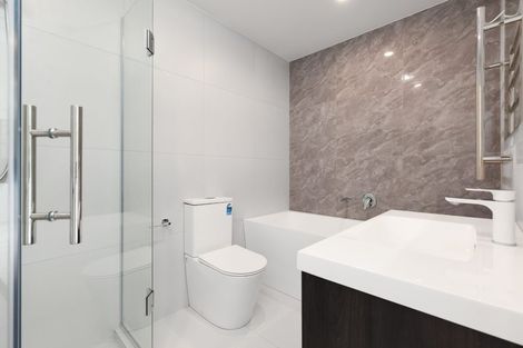 Photo of property in 9a Endurance Rise, Orewa, 0931