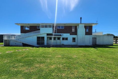 Photo of property in 36 Jans Terrace, Oakura, 4314