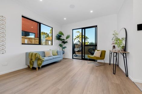 Photo of property in 37 Puia Street, Papatoetoe, 2025