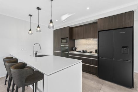 Photo of property in 5 Kuku Avenue, Red Beach, 0932