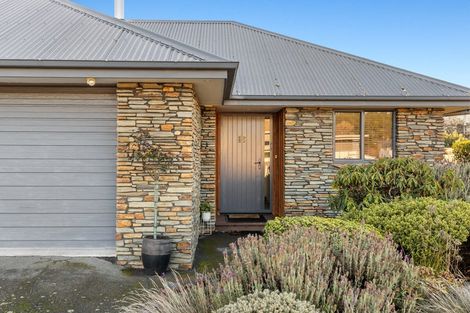 Photo of property in 27 Kingston Street, Albert Town, Wanaka, 9305