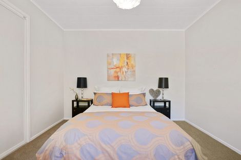 Photo of property in 120 Miromiro Road, Normandale, Lower Hutt, 5010