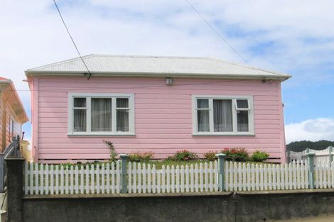 Photo of property in 255 Adelaide Road, Newtown, Wellington, 6021