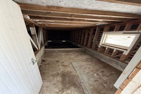 Photo of property in 66 Banks Street, Marfell, New Plymouth, 4310