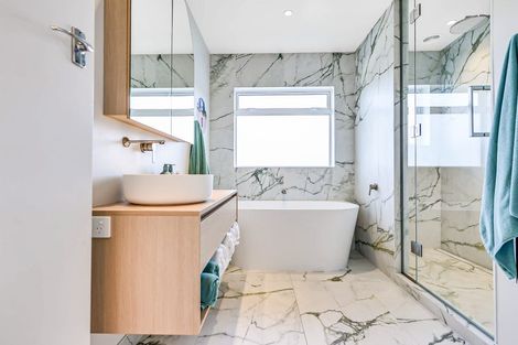 Photo of property in 18 Williamson Street, Cambridge, 3434