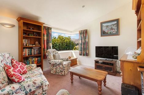 Photo of property in 2/17c Cracroft Terrace, Cashmere, Christchurch, 8022