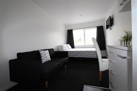 Photo of property in 2/5 Edgecumbe Street, Whitiora, Hamilton, 3200