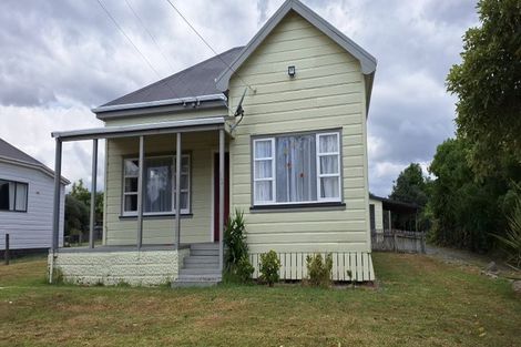 Photo of property in 140 Hakanoa Street, Huntly, 3700