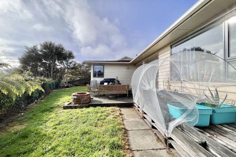 Photo of property in 27 Kerkwall Drive, Naenae, Lower Hutt, 5011