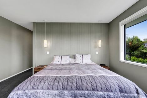 Photo of property in 8 Ponga Place, Highlands Park, New Plymouth, 4312