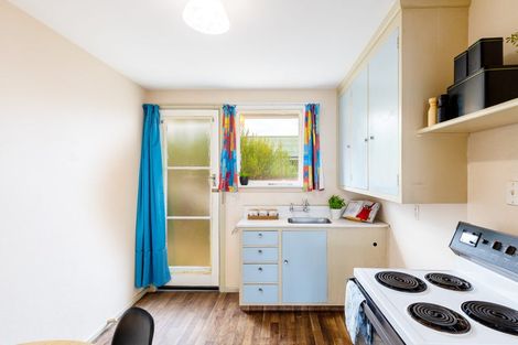 Photo of property in 4/38 North Avon Road, Richmond, Christchurch, 8013