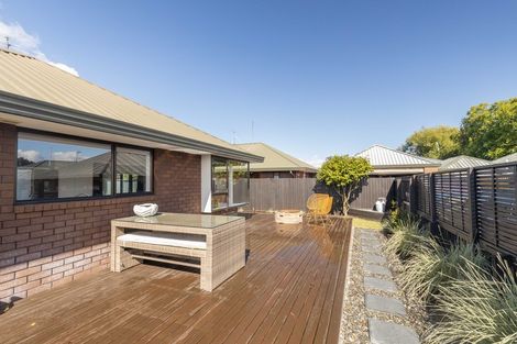 Photo of property in 5 Edwins Way, Burwood, Christchurch, 8083