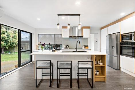 Photo of property in 12 Brittas Place, East Tamaki, Auckland, 2016