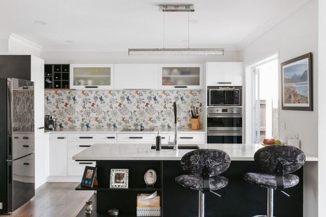 Photo of property in 95a Harbour View Road, Omokoroa, 3114