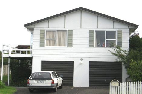 Photo of property in 66 Vintage Drive, Henderson, Auckland, 0612