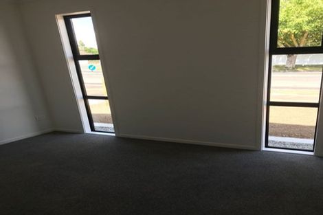 Photo of property in 2/2 Mcnicol Street, Fairfield, Hamilton, 3214