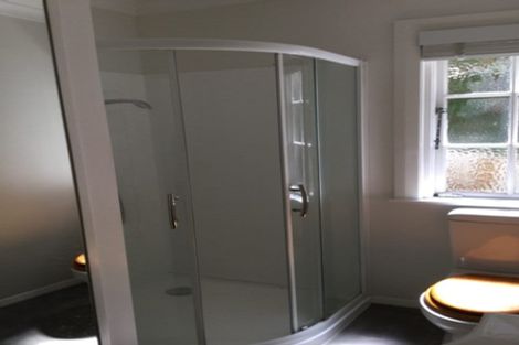 Photo of property in 1 Glasgow Street, Kelburn, Wellington, 6012