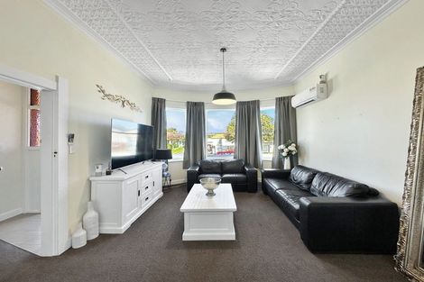 Photo of property in 18 Swiss Avenue, Gonville, Whanganui, 4501