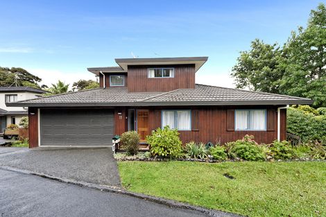 Photo of property in 35 Chamari Close, Titirangi, Auckland, 0604