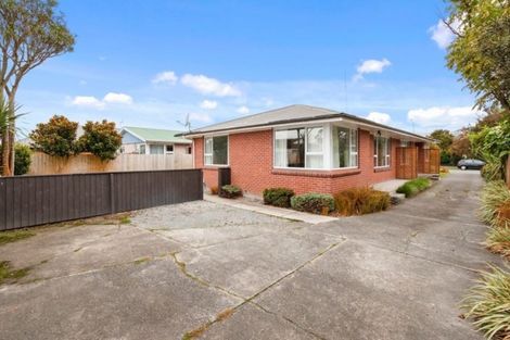 Photo of property in 2/41 Roberta Drive, Somerfield, Christchurch, 8024