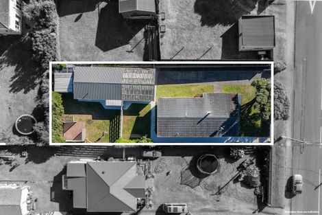 Photo of property in 3 Tasman Road, Otaki Beach, Otaki, 5512