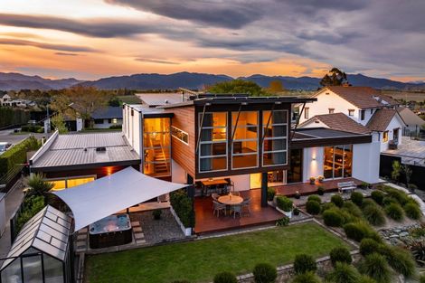 Photo of property in 12 Golf View Close, Fairhall, Blenheim, 7272