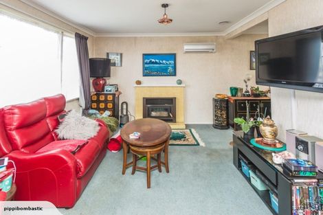 Photo of property in 25 Ruapehu Street, Castlecliff, Whanganui, 4501