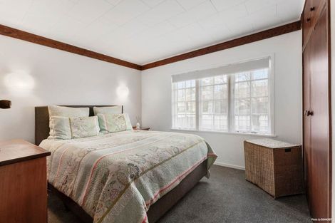 Photo of property in 21 Snell Avenue, Papakura, 2110