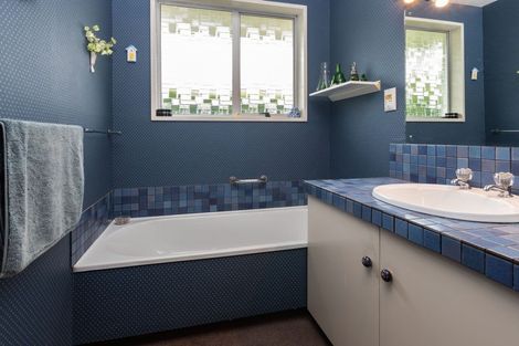 Photo of property in 7 Brigadoon Place, Avonhead, Christchurch, 8042