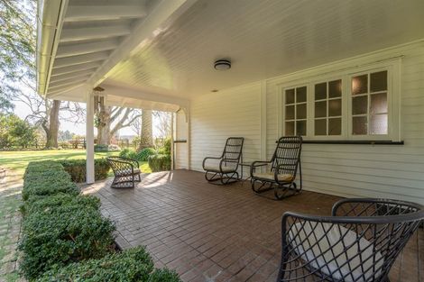 Photo of property in 1782 Te Pahu Road, Karamu, Hamilton, 3285