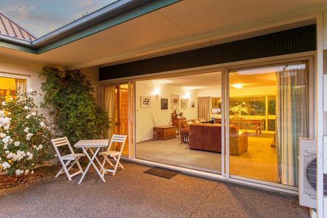 Photo of property in 28 Rutherglen Avenue, Ilam, Christchurch, 8041