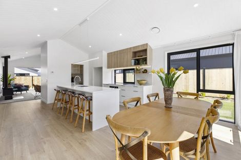 Photo of property in 14 Moonstone Street, Albert Town, Wanaka, 9305