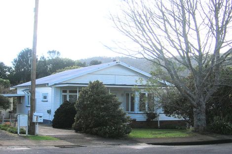 Photo of property in 23 Shortland Street, Regent, Whangarei, 0112