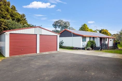 Photo of property in 32 Cemetery Road, Waiuku, 2123